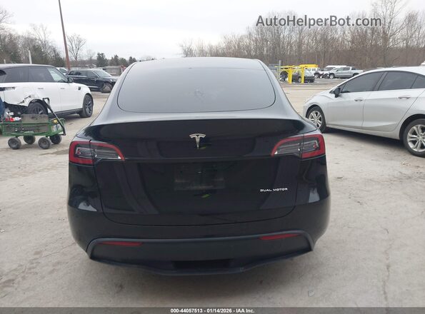 7SAYGDEE1NA007512 2022 TESLA MODEL Y Black 