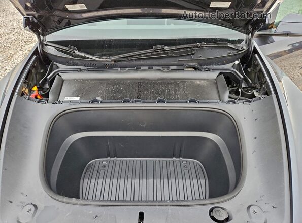 7SAYGDEE1TA465788 2026 TESLA MODEL Gray Vista interior trasera