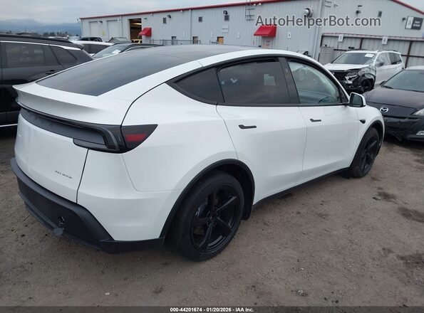 7SAYGDEE1TF440506 2026 TESLA MODEL Y White Rear right