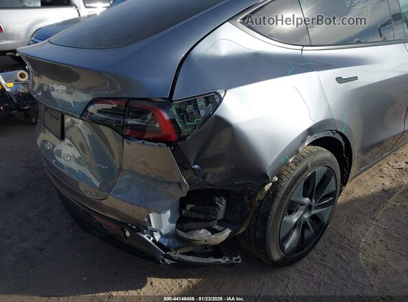 7SAYGDEE2SF287262 2025 TESLA MODEL Y Gray 
