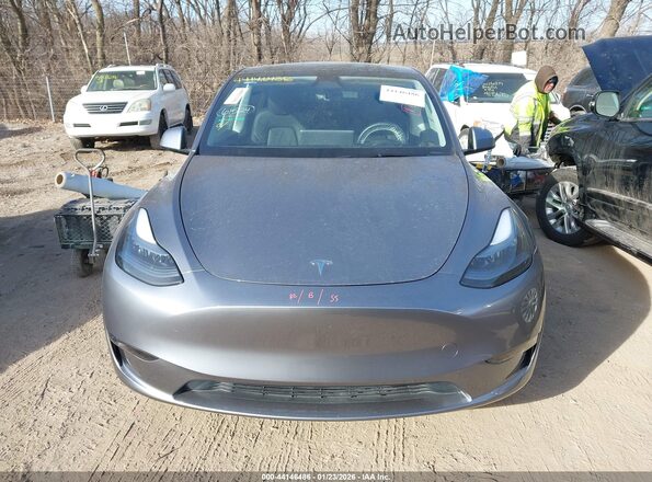 7SAYGDEE2SF287262 2025 TESLA MODEL Y Gray 