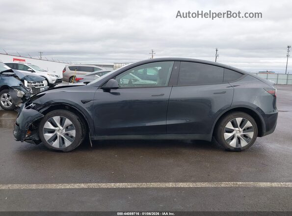 7SAYGDEE3RF064576 2024 TESLA MODEL Y Gray Панорамний вид салону 360°