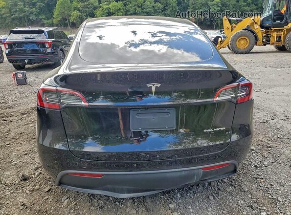 7SAYGDEE3SA352407 2025 TESLA MODEL Black Widok z tyłu