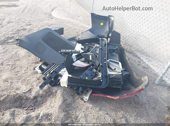 7SAYGDEE4PF745231 2023 TESLA MODEL Y Red Առջևի վահանակի տեսք
