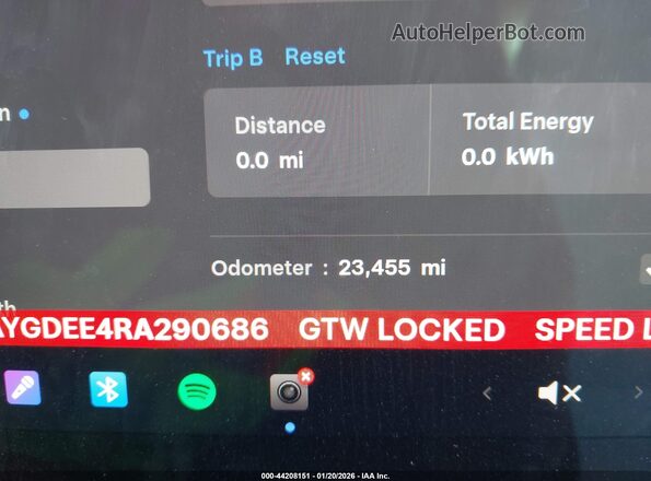 7SAYGDEE4RA290686 2024 TESLA MODEL Y White 