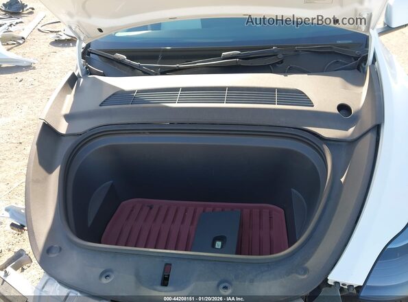 7SAYGDEE4RA290686 2024 TESLA MODEL Y White 