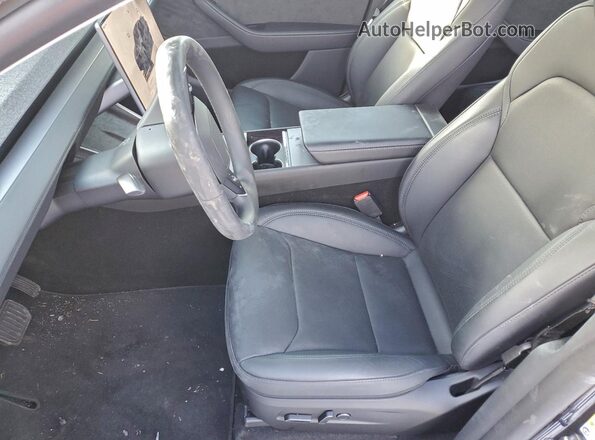 7SAYGDEE7TA397299 2026 TESLA MODEL Black Vista interior delantera
