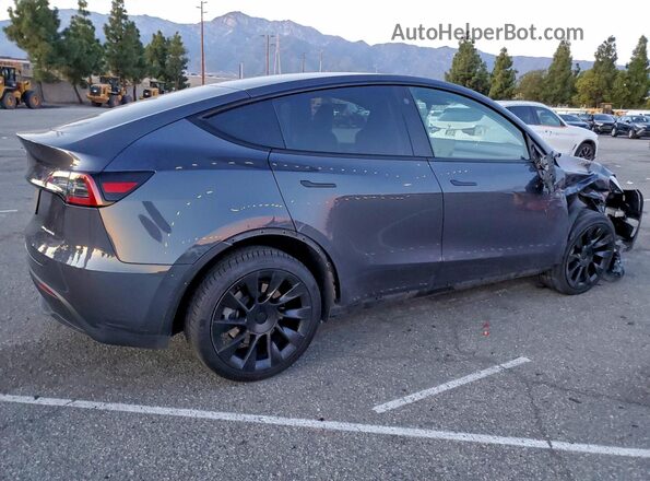 7SAYGDEE8PA129626 2023 TESLA MODEL Silver Rear right