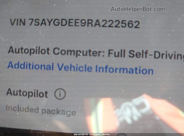 7SAYGDEE9RA222562 2024 TESLA MODEL Y Белый Вид подкапотного пространства