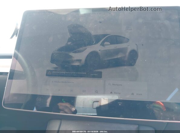 7SAYGDEE9RA222562 2024 TESLA MODEL Y Белый 