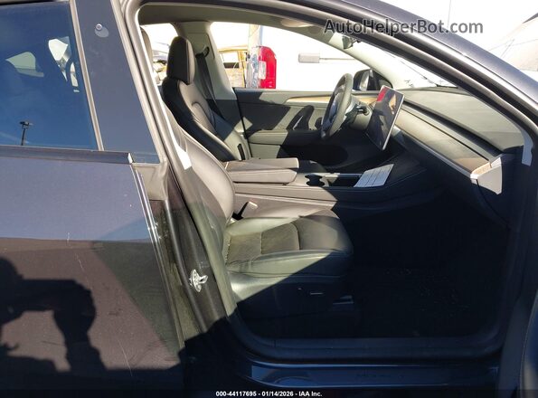7SAYGDEE9RF114574 2024 TESLA MODEL Y Gray 