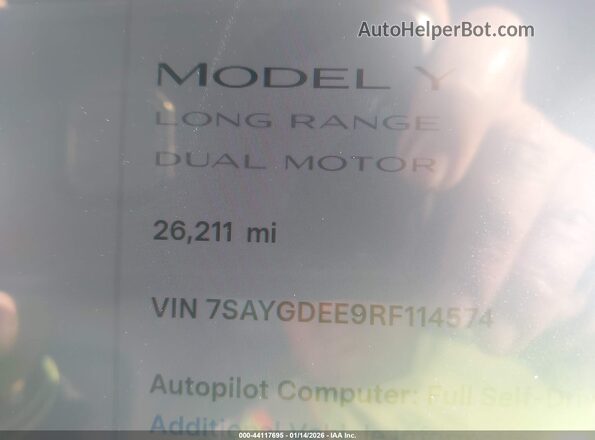 7SAYGDEE9RF114574 2024 TESLA MODEL Y Gray 