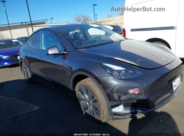7SAYGDEE9RF114574 2024 TESLA MODEL Y Gray 