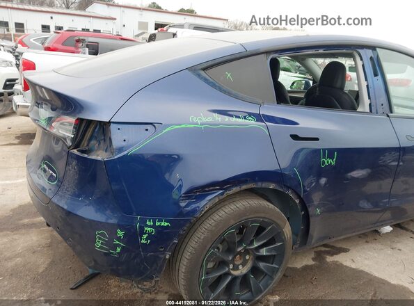 7SAYGDEEXNF574398 2022 TESLA MODEL Y Blue Front view