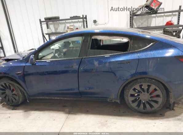 7SAYGDEF8SA343758 2025 TESLA MODEL Y Blue 