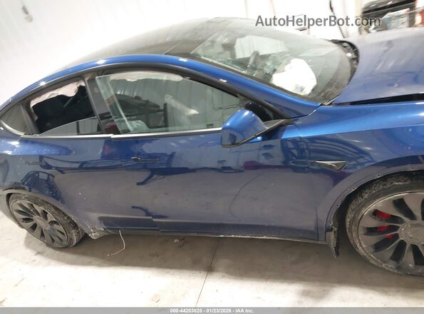 7SAYGDEF8SA343758 2025 TESLA MODEL Y Blue 
