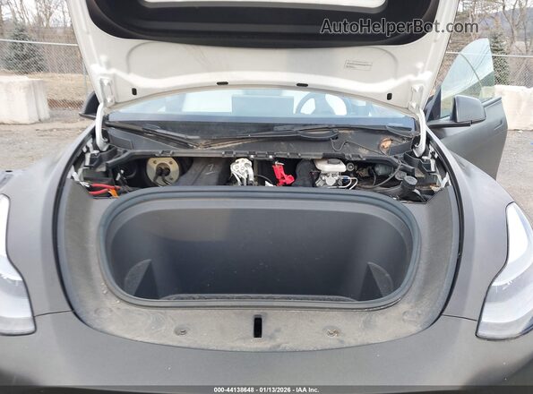 7SAYGDEF9NF518140 2022 TESLA MODEL Y Gray Հետևի տեսք