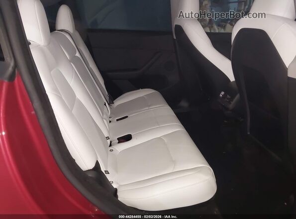 7SAYGDEFXSA352414 2025 TESLA MODEL Y Red VIN კოდის სტიკერის ხედი