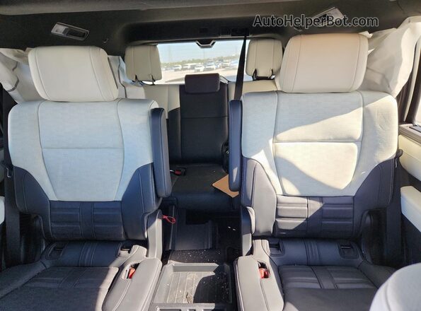 7SVAAAAA1RX003496 2024 TOYOTA SEQUOIA White Вид задніх сидінь