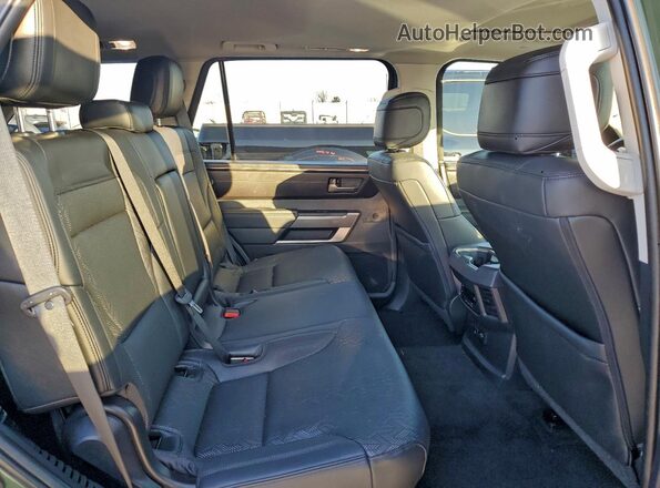 7SVAAABA1PX003235 2023 TOYOTA SEQUOIA Green Vista interior trasera