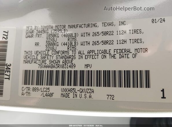 7SVAAABA3RX031489 2024 TOYOTA SEQUOIA White Вид підкапотного простору