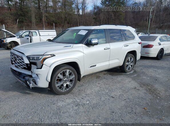 7SVAAABA3RX031489 2024 TOYOTA SEQUOIA White Передня ліва чверть