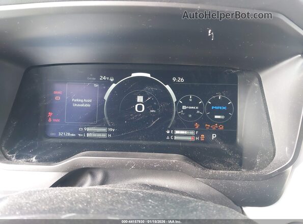 7SVAAABA3RX031489 2024 TOYOTA SEQUOIA White Вид задніх сидінь