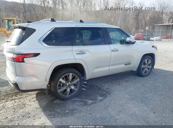 7SVAAABA3RX031489 2024 TOYOTA SEQUOIA White Задня права чверть