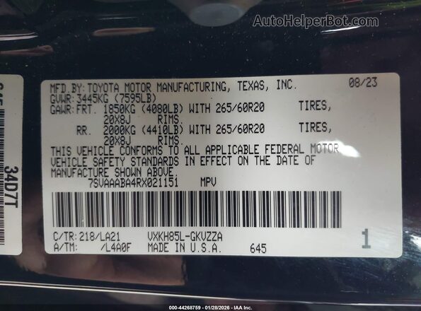 7SVAAABA4RX021151 2024 TOYOTA SEQUOIA Black Շարժիչի բաժամունքի տեսք