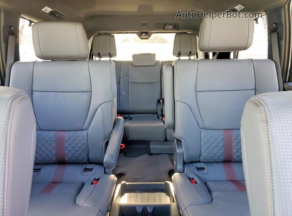 7SVAAABA5TX077249 2026 TOYOTA SEQUOIA White Rear seats view