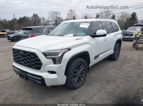 7SVAAABA7PX005703 2023 TOYOTA SEQUOIA White Առջևի ձախ երեք քառորդ տեսարան