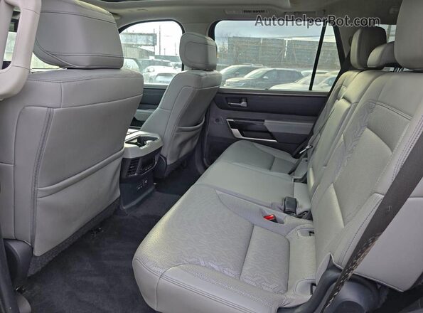 7SVAAABA8PX004088 2023 TOYOTA SEQUOIA Blue Widok naklejki z numerem VIN