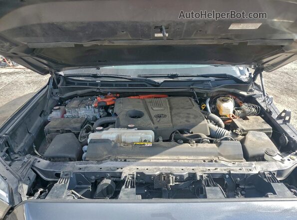 7SVAAABA9PX009624 2023 TOYOTA SEQUOIA Серый Вид подкапотного пространства