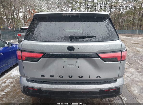 7SVAAABA9RX028385 2024 TOYOTA SEQUOIA Gray 
