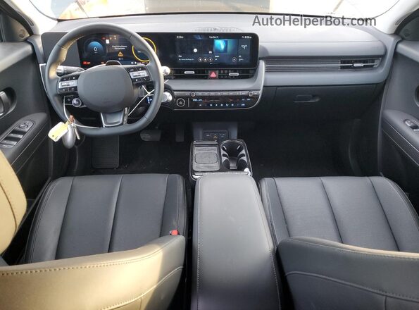 7YAKN4DA1SY035969 2025 HYUNDAI IONIQ Gray Widok deski rozdzielczej