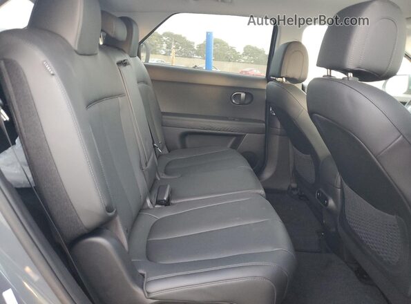 7YAKN4DA1SY035969 2025 HYUNDAI IONIQ Gray Widok wnętrza z tyłu
