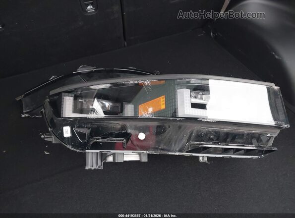 7YAKN4DA3SY032877 2025 HYUNDAI IONIQ 5 Gray ხელსაწყოთა პანელის ხედი
