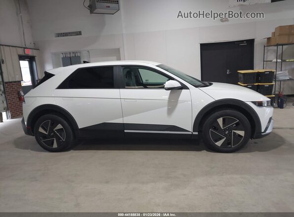7YAKN4DA4TY041931 2026 HYUNDAI IONIQ 5 Белый Вид задней части салона