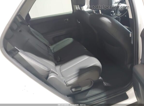 7YAKN4DA4TY041931 2026 HYUNDAI IONIQ 5 Белый Вид наклейки с VIN-кодом