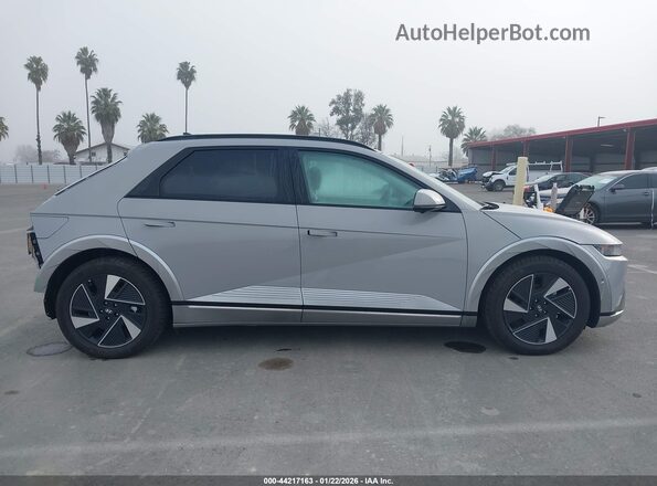 7YAKR4DA7TY045296 2026 HYUNDAI IONIQ 5 Silver 