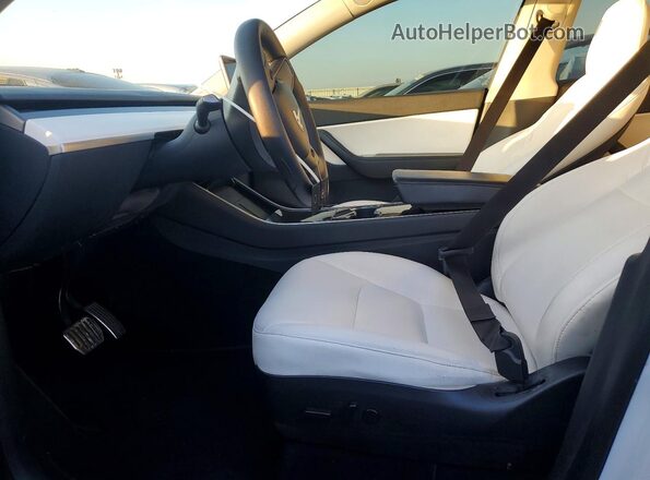 5YJYGDEE4LF056037 2020 TESLA MODEL White 