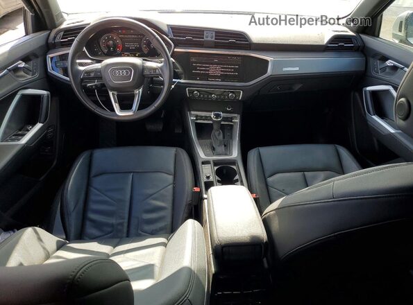 WA1EECF36N1138521 2022 AUDI Q3 White Widok zestawu wskaźników