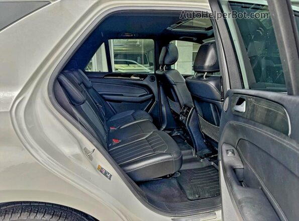 4JGDA6EB6JB072804 2018 MERCEDES-BENZ GLE Белый Вид салона спереди