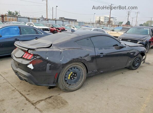 1FA6P8CF7R5428741 2024 FORD MUSTANG Черный Передняя правая четверть