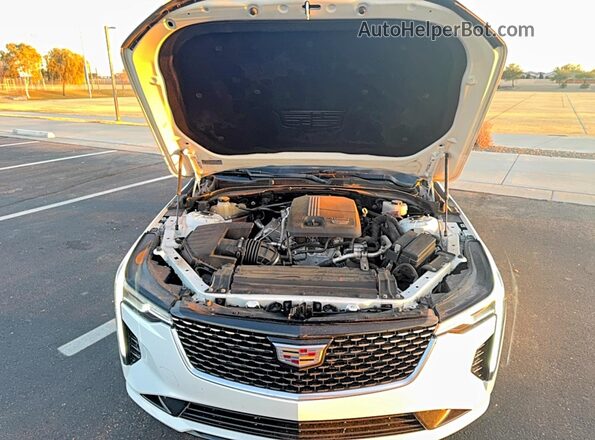 1G6DF5RK3L0139547 2020 CADILLAC CT4 White Vista del salpicadero