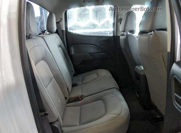 1GCGTBEN9M1100684 2021 CHEVROLET COLORADO White Вид салону спереду