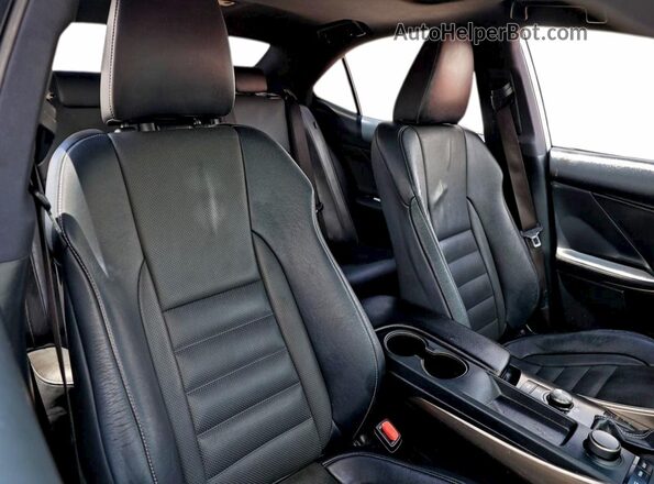 JTHBA1D28K5091725 2019 LEXUS IS Silver Вид ззаду