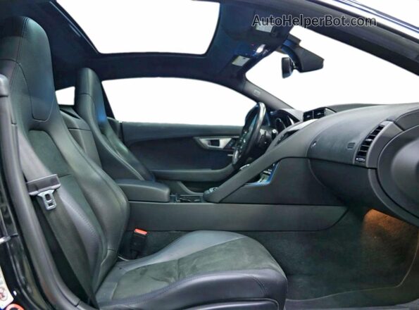 SAJWA6AT5H8K44681 2017 JAGUAR F-TYPE Black 