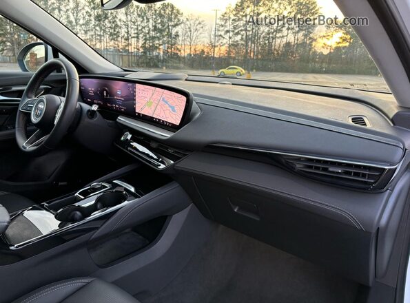 LRBFZKE45SD038356 2025 BUICK ENVISION White 
