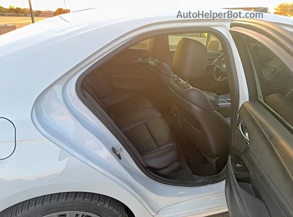 1G6DF5RK3L0139547 2020 CADILLAC CT4 White Vista interior delantera